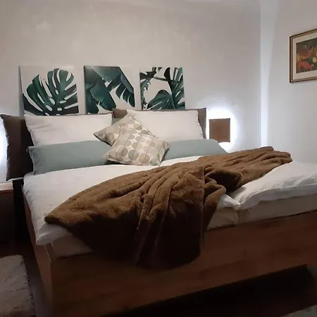 Charmantes Wohnen In Villa
