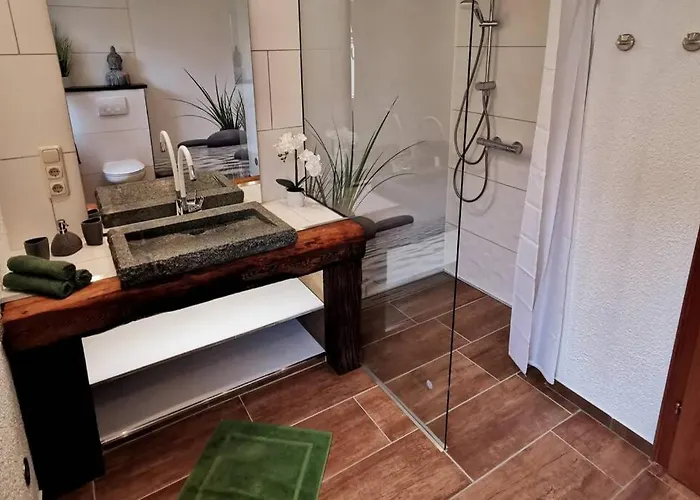 Charmantes Wohnen In Villa *